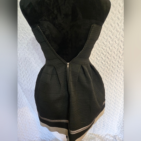 Sans Souci Strapless Black Dress XSmall - Picture 3 of 4